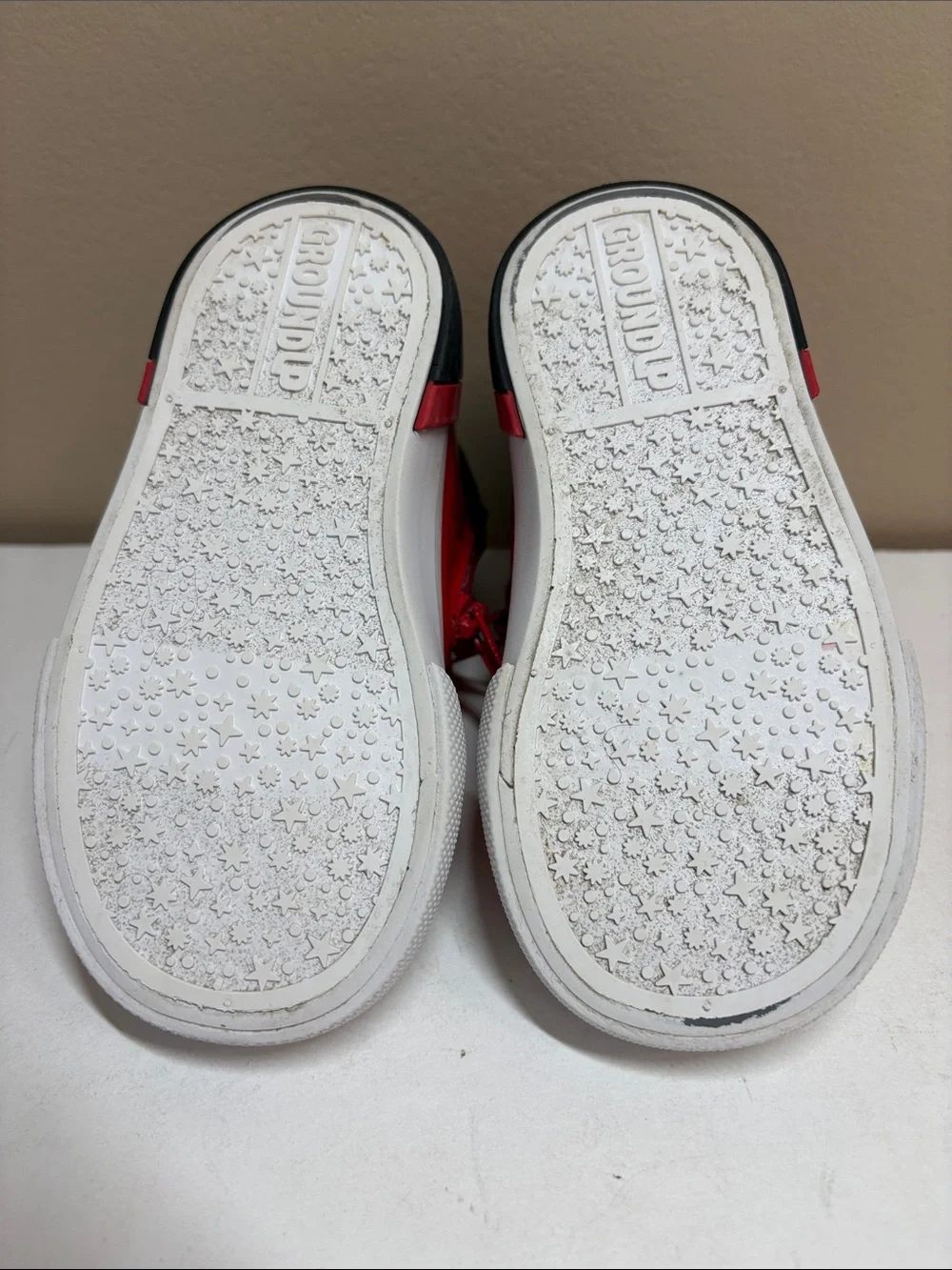 Kohl's Collab with Sesame Street Elmo Red & White Kids High-Top Sneakers, Zipper